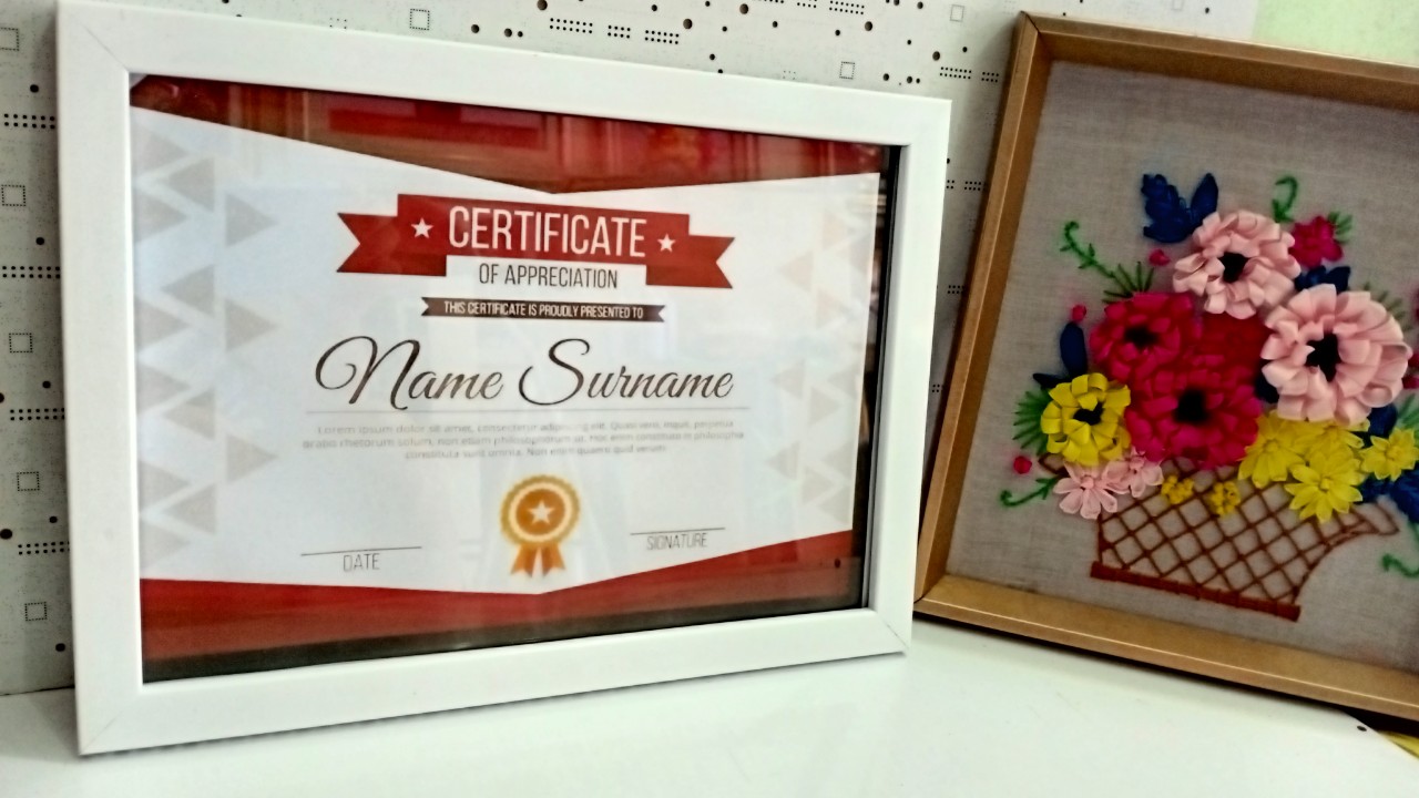 mau-khung-bang-khen-dep