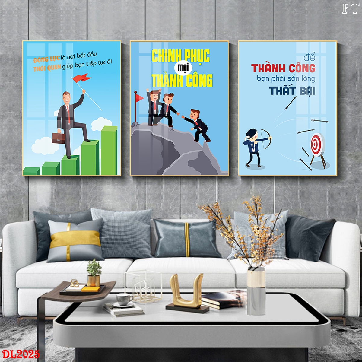 mau-tranh-trang-guong-tranh-dong-luc-tranh-slogan-2025