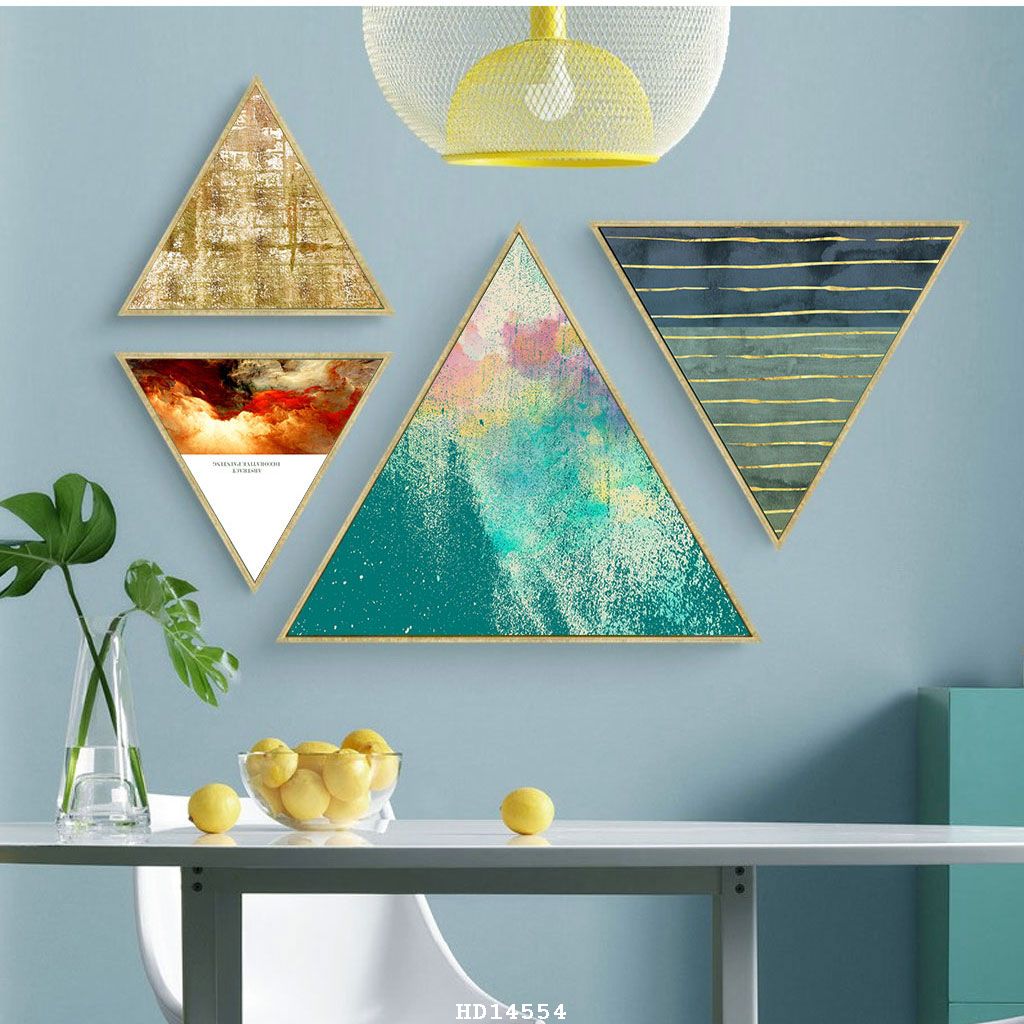 bo-tranh-canvas-co-hinh-tam-giac-rat-dep