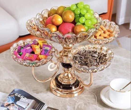 dia-de-trai-cay-trang-tri-phong-khach-don-tet