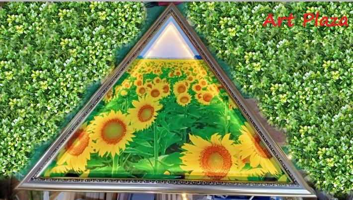 tranh-canvas-hinh-tam-giac