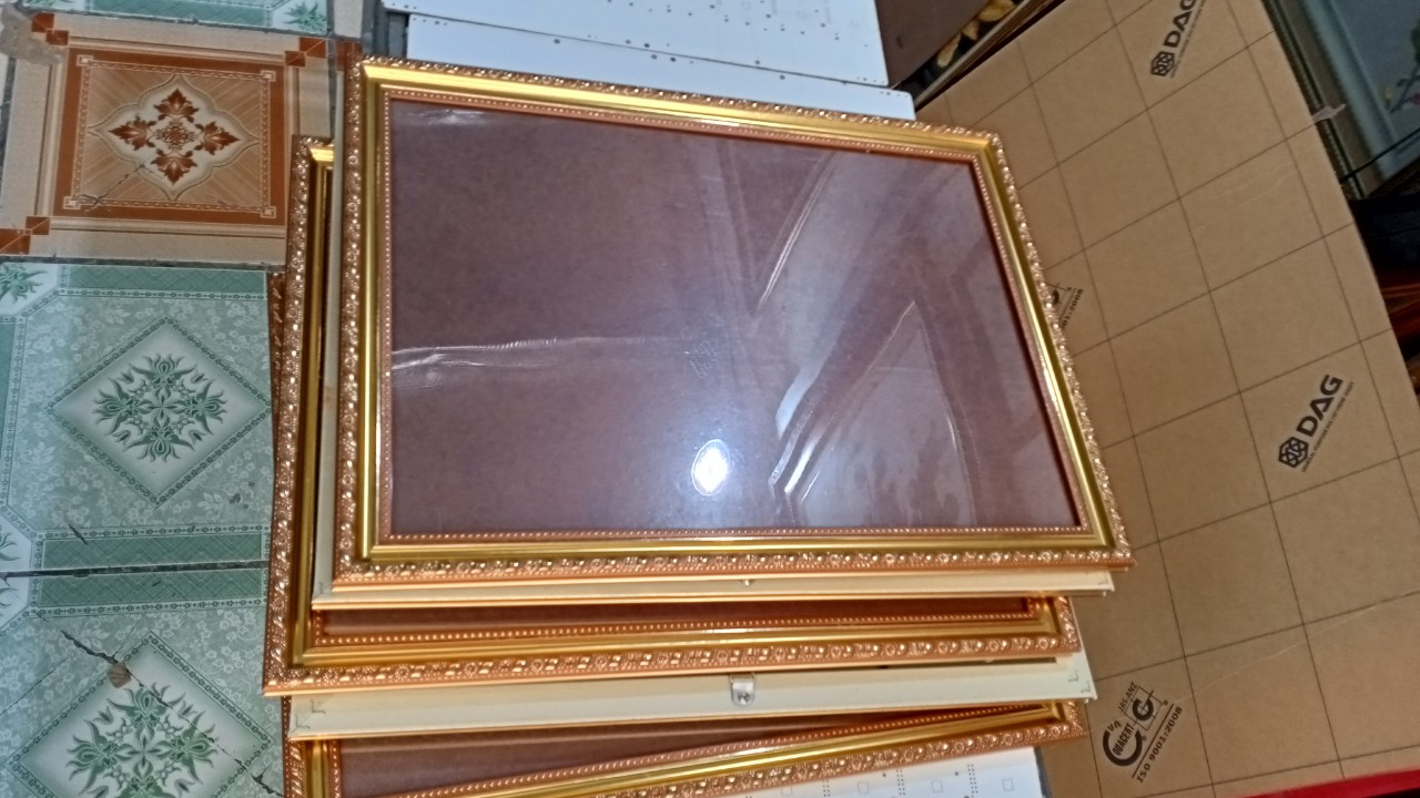 mau-khung-bang-khen-dep