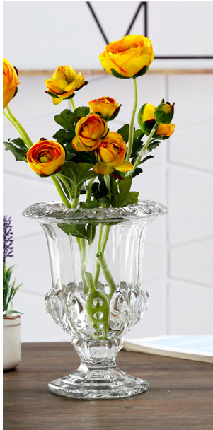 lo-cam-hoa-thuy-tinh-dep