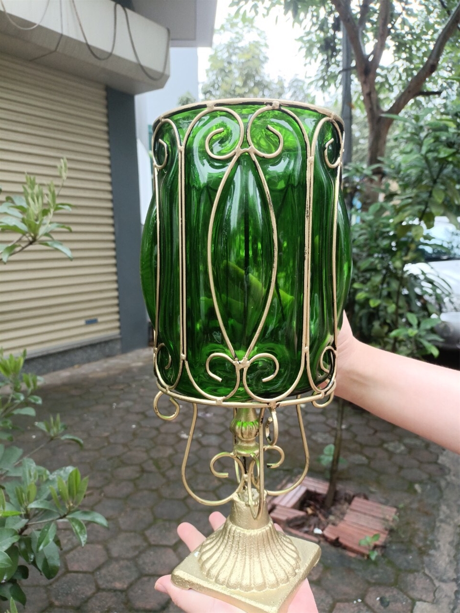 binh-cam-hoa-xanh-ngoc-bich