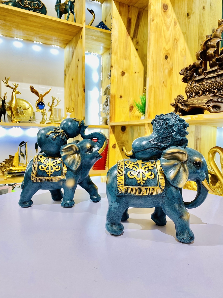 voi-xanh-tai-loc-tuong-trang-tri-phong-thuy-dep